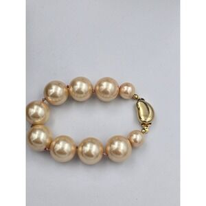 Vintage Carolee Faux Pearl Beaded Bracelet Gold Tone Box Clasp Women's 7.5"